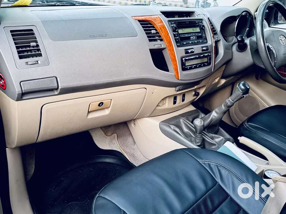 Toyota Fortuner, 2010, Diesel