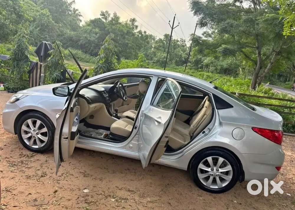 Hyundai Verna 2013