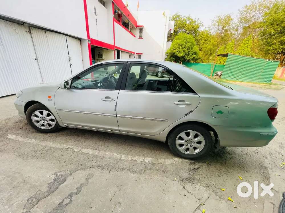 Toyota Camry 2.4 2005 Petrol Automatic