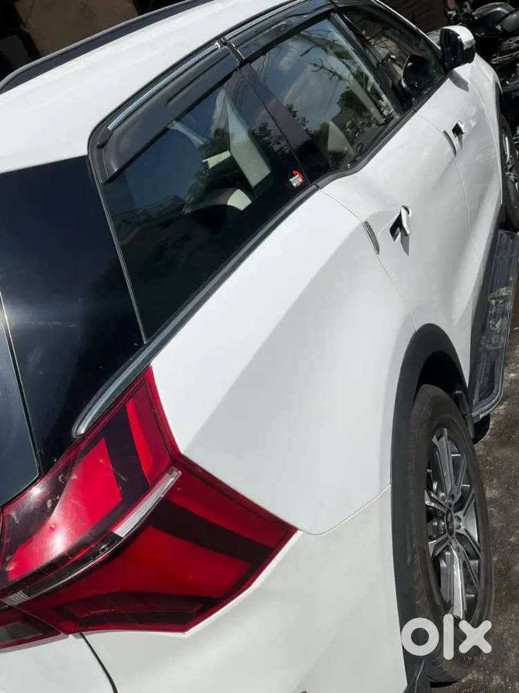 Mahindra Xuv700l 2024 Diesel 30000 Km Driven