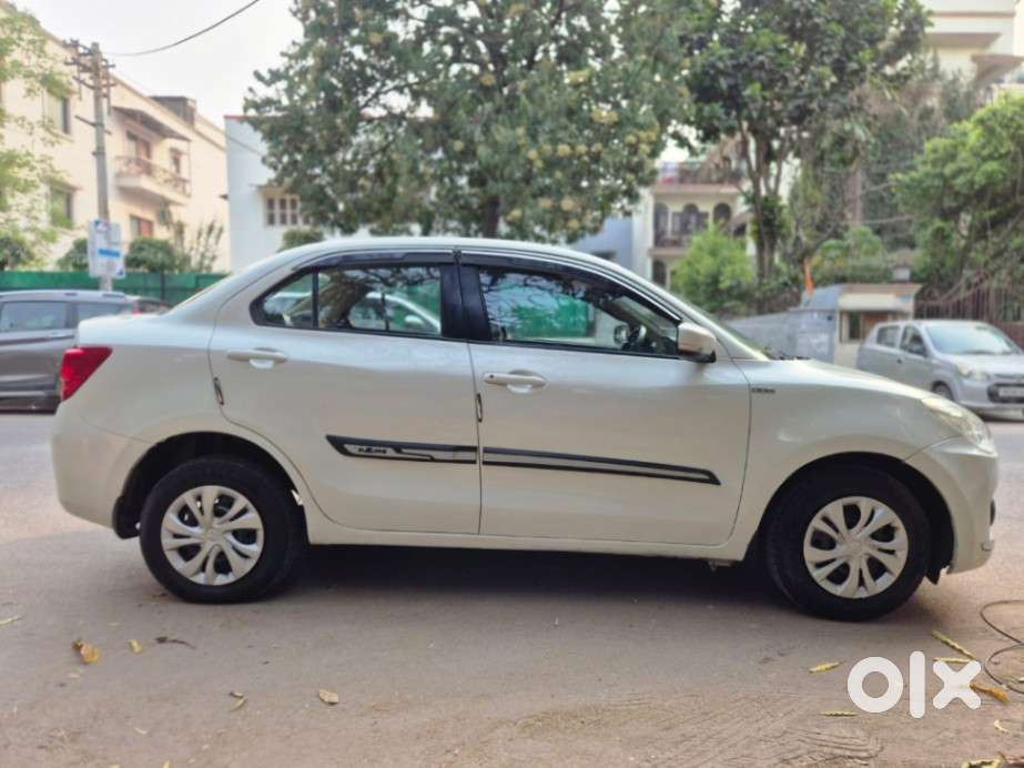 Maruti Suzuki Swift Dzire Vdi Bsiv, 2017, Diesel
