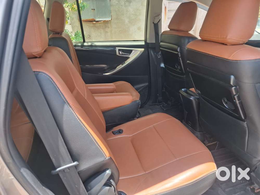 Toyota Innova Crysta 2.4 Vx Mt, 2019, Diesel