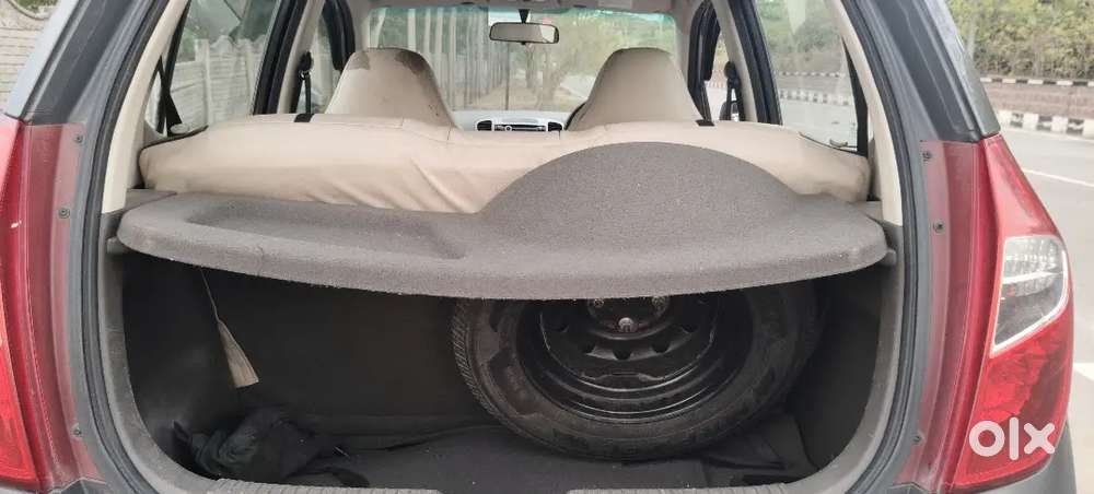 Hyundai I10 2012 Lpg Well Maintained