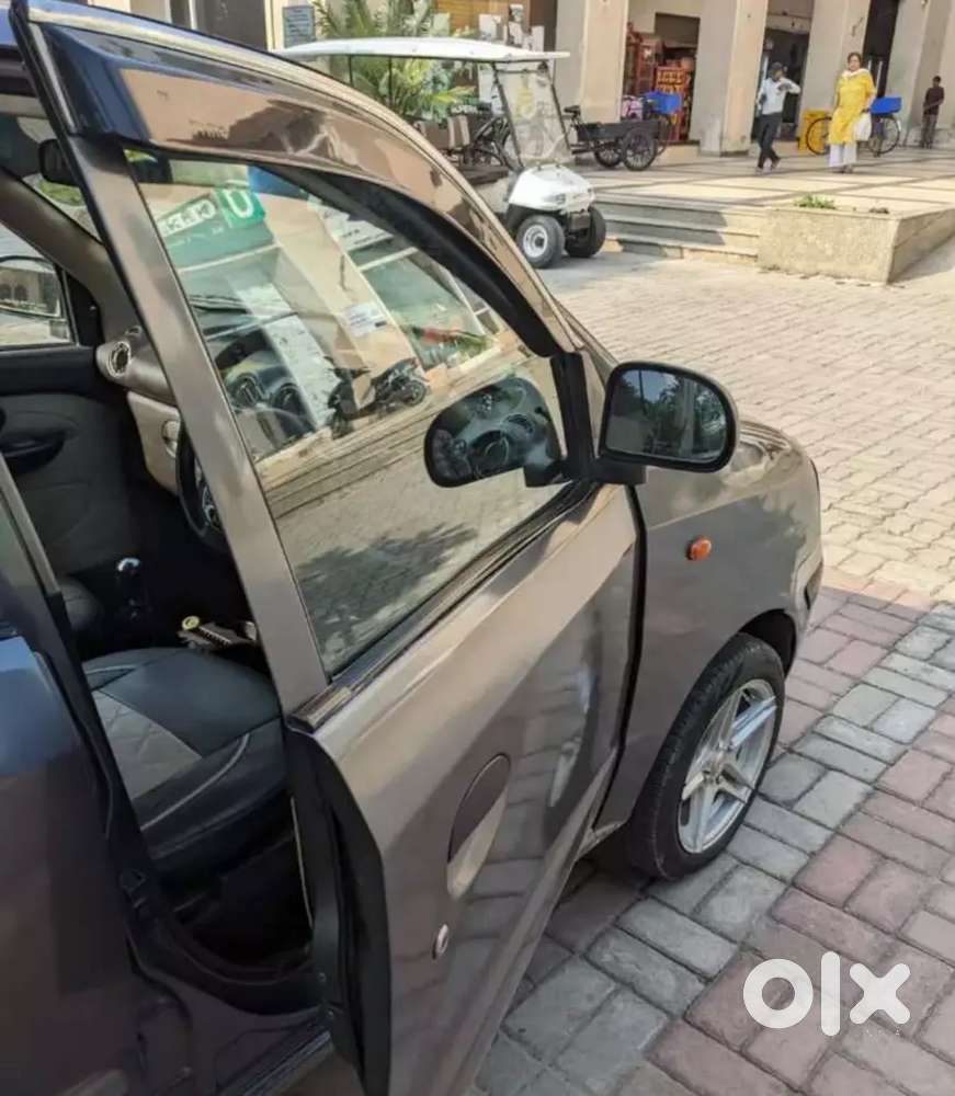 Hyundai Santro Xing 2012