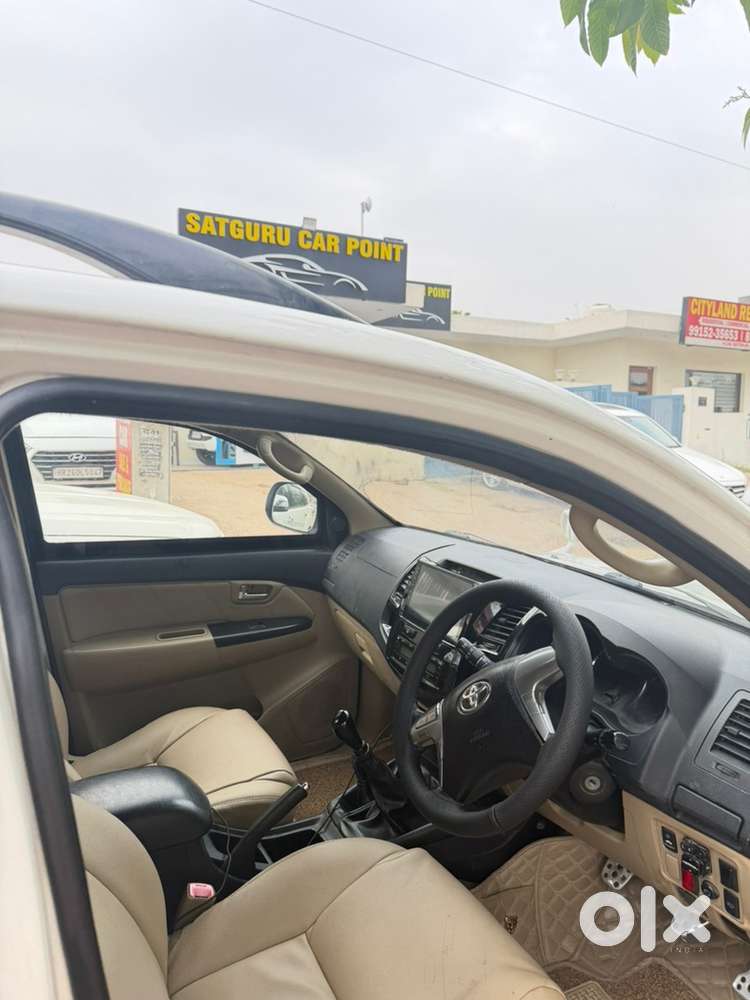 Toyota Fortuner Diesel 2014