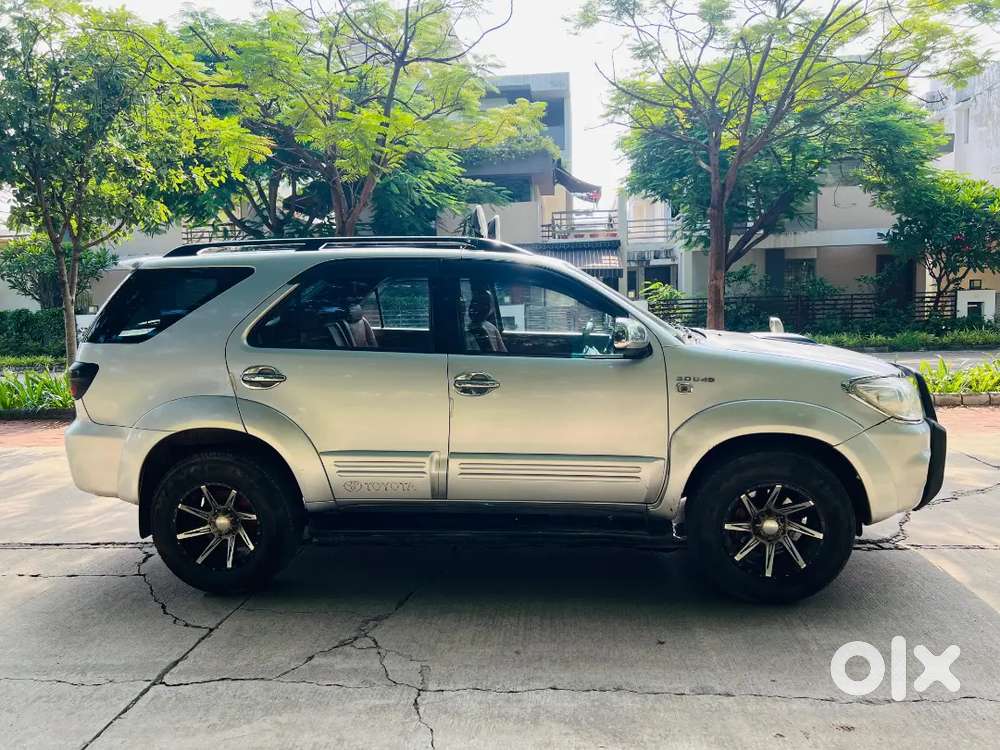Rto 2030 Valid Fortuner 4×4 Insurance Valid Well Maintain