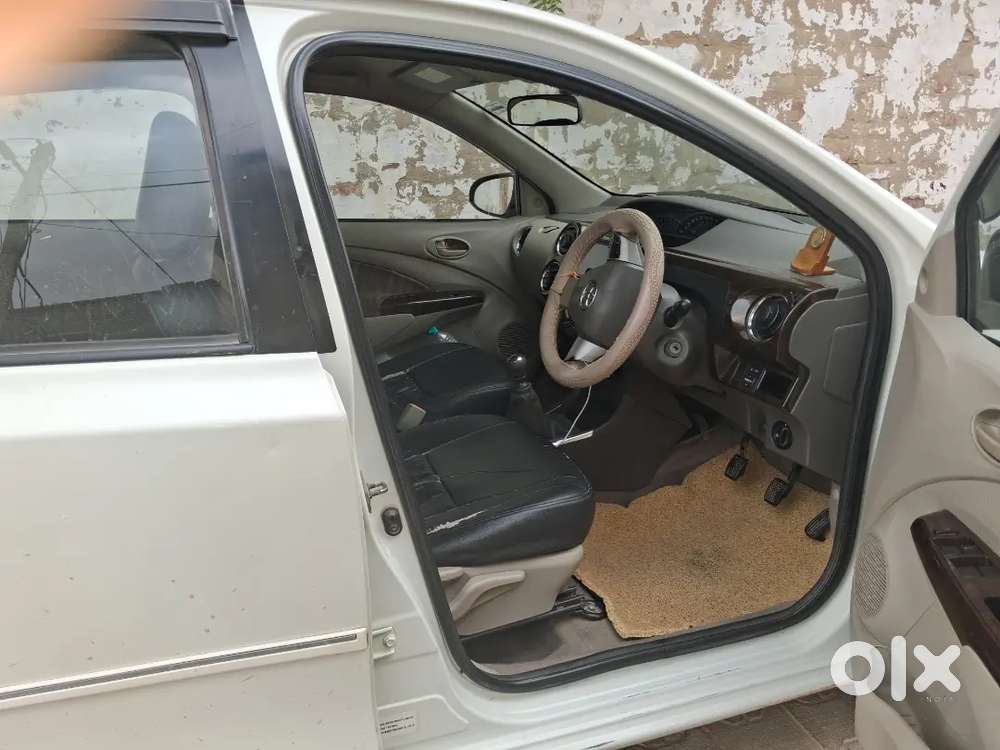 Toyota Etios Liva 2016 Variant