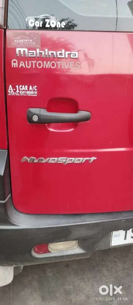 Mahindra Nuvosport 2016