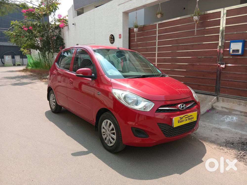 Hyundai I10 Sportz At, 2013, Petrol