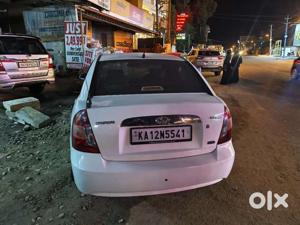 Hyundai Verna 2008 Diesel 180000 Km Driven