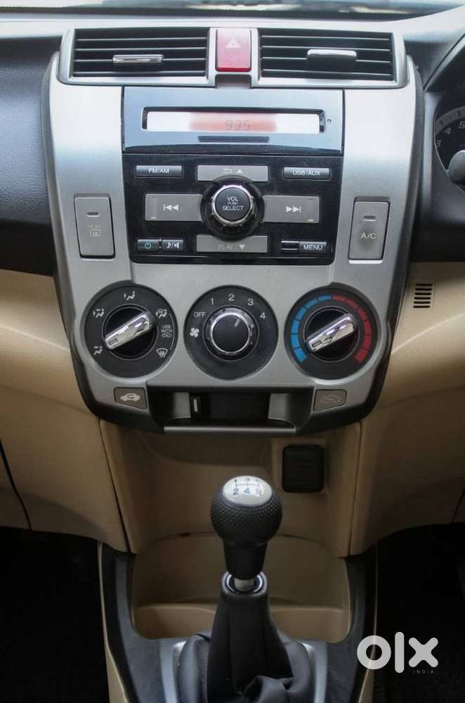 Honda City V Mt Exclusive, 2013, Petrol