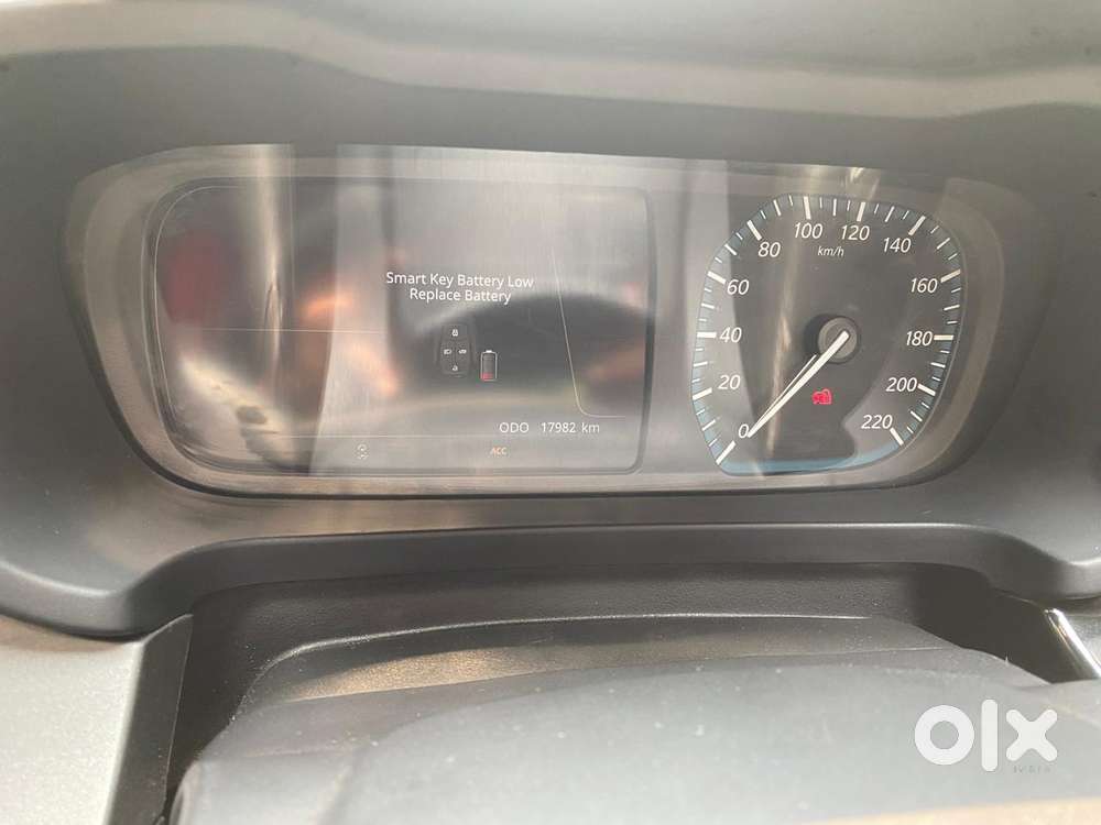 Tata Altroz 1.2 Xza Plus, 2023, Petrol