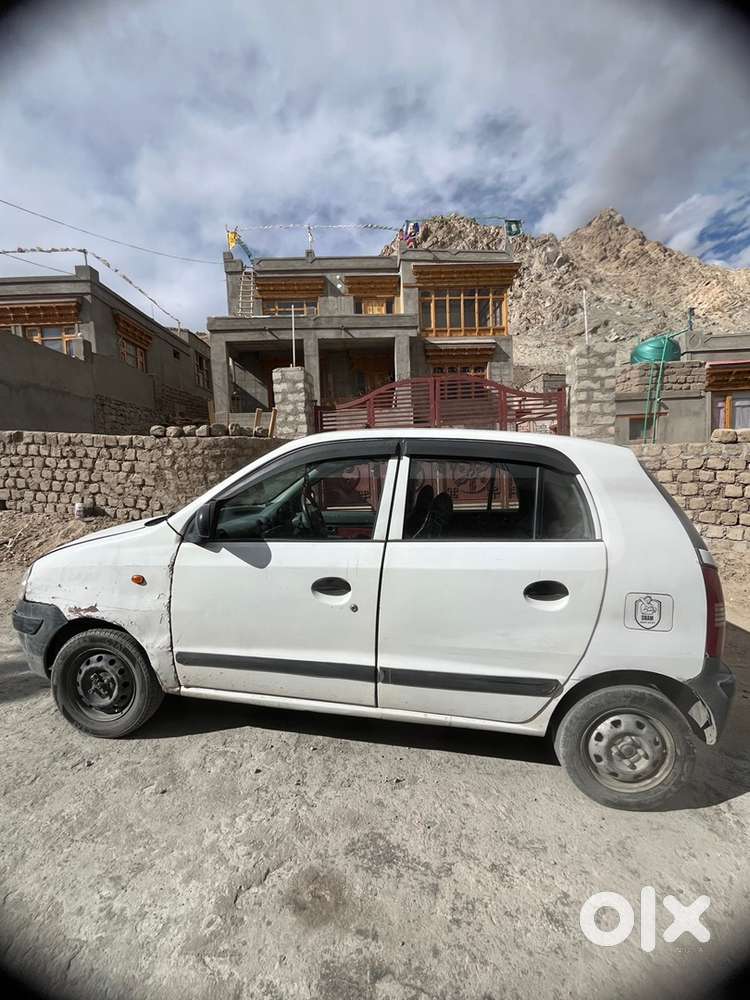 Hyundai Santro 2007 Front Glass Crack