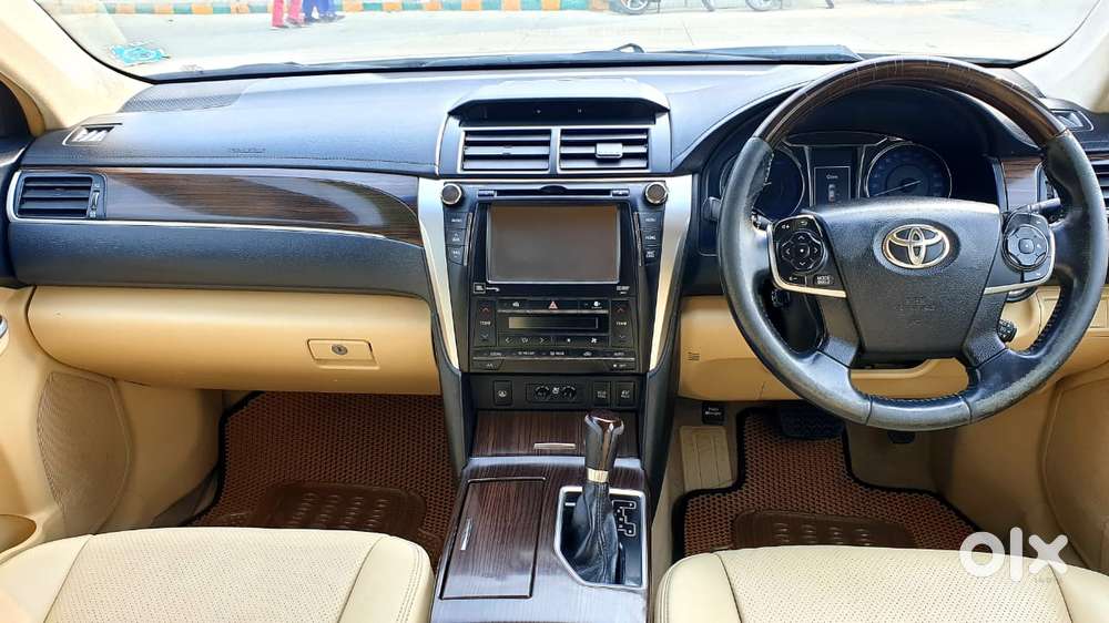 Toyota Camry Hybrid, 2017, Petrol