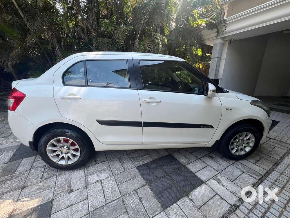 Maruti Suzuki Swift Dzire 2012 Diesel Well Maintained