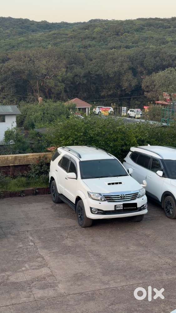 Toyota Fortuner Diesel 2011 Km Driven
