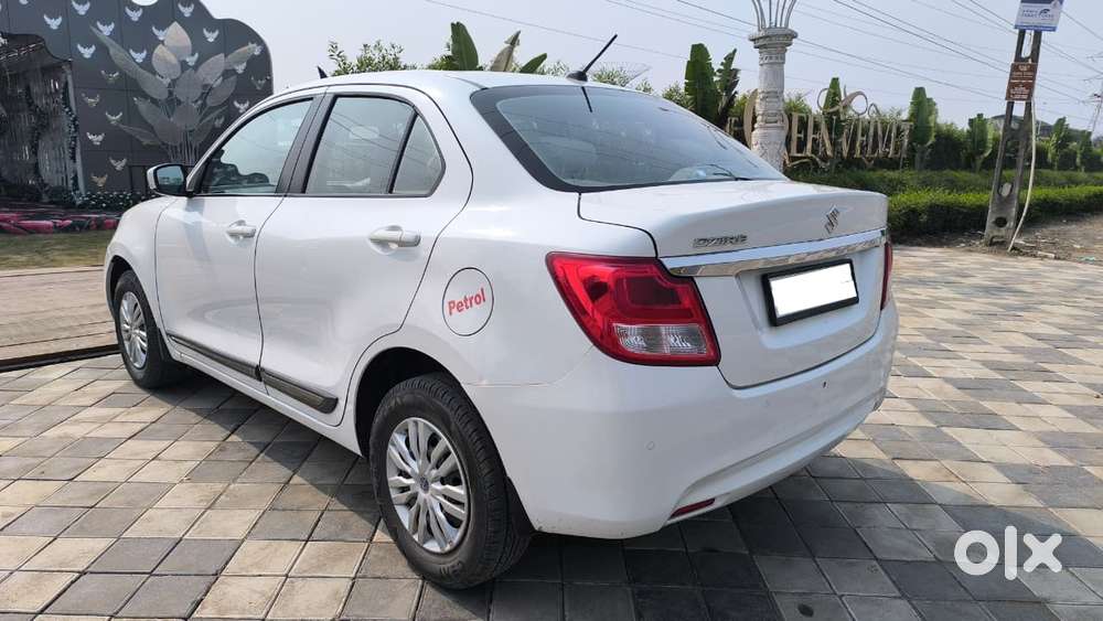 Maruti Suzuki Swift Dzire Vxi(o) Amt, 2022, Petrol