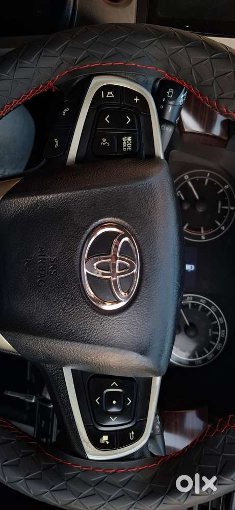 Toyota Innova Crysta 2.4 G Mt, 2016, Diesel