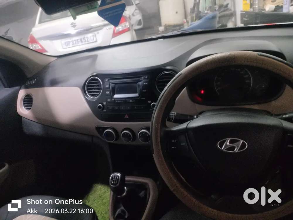 Car Main Koi Kami Nhi Hai Ac Bahut Achha Lam Karta Hai