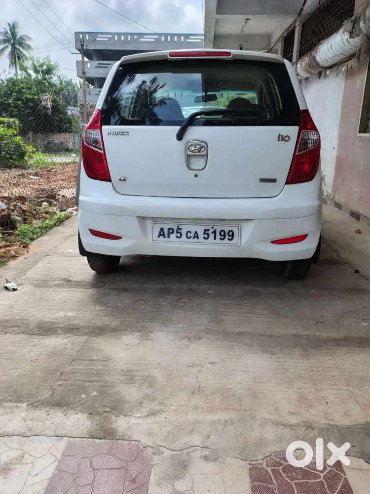 Hyundai I10 Sportz 2012 Petrol