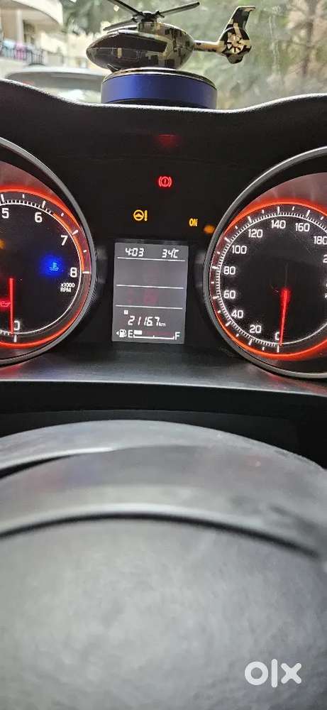 Maruti Swift 1.3 Zxi 2025