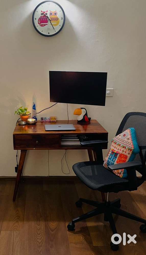 LG 24 inch extended monitor
