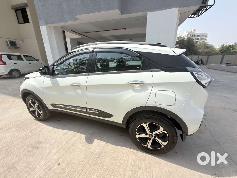 Nexon Xz+ Mint Condition White