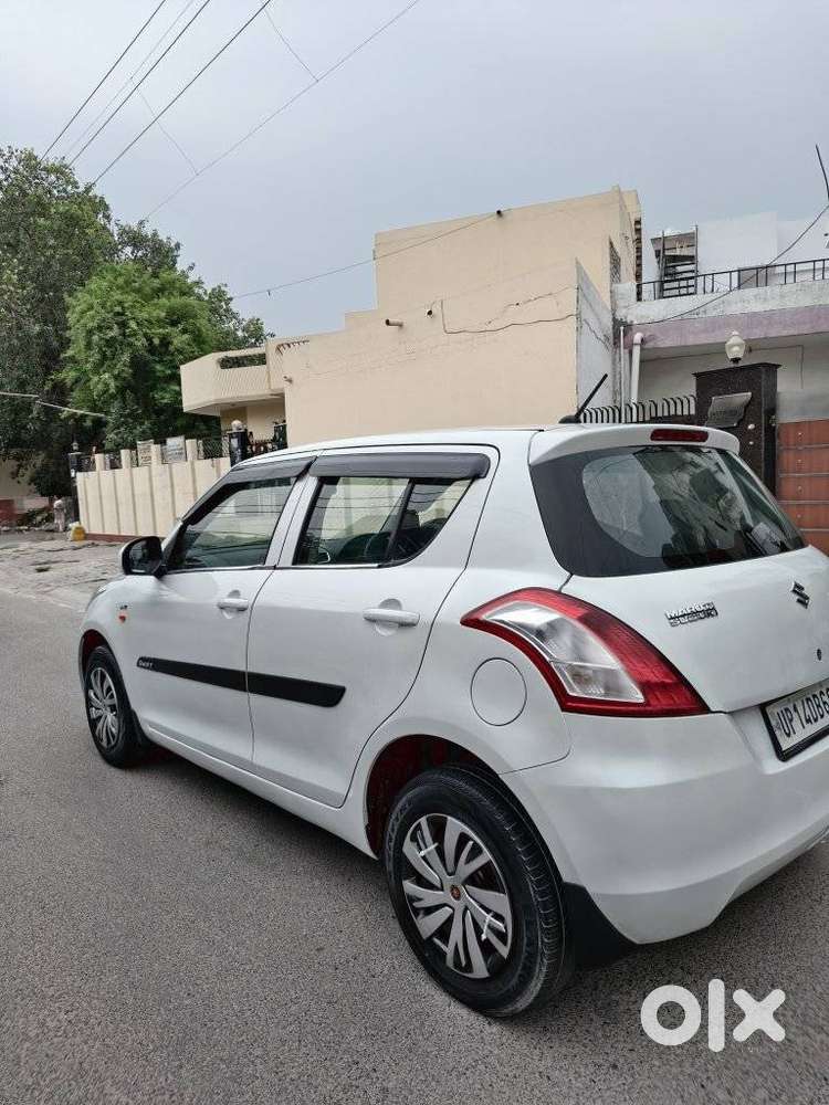 Maruti Suzuki Swift Lxi Optional-o, 2016, Cng & Hybrids