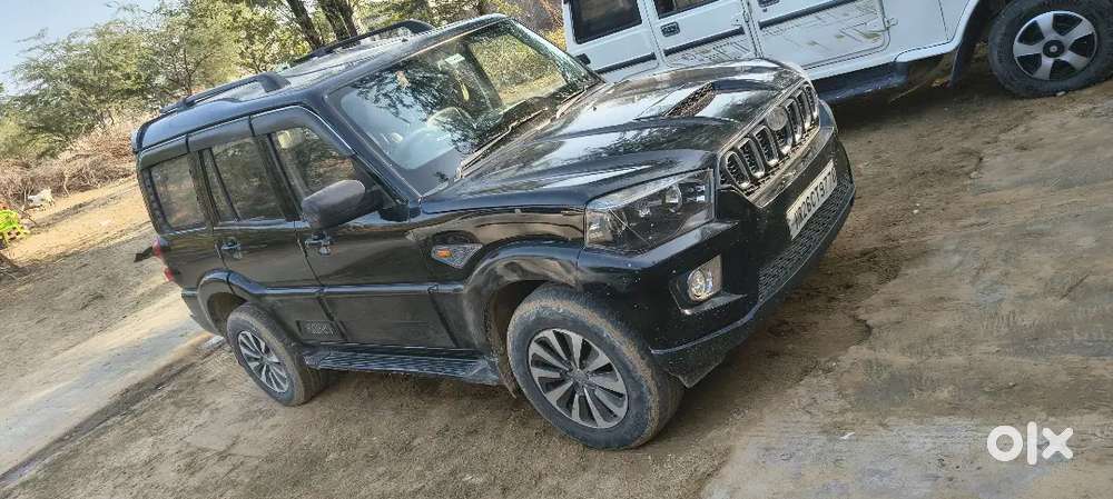 Mahindra Scorpio Getaway 2015 Diesel 138000 Km Driven