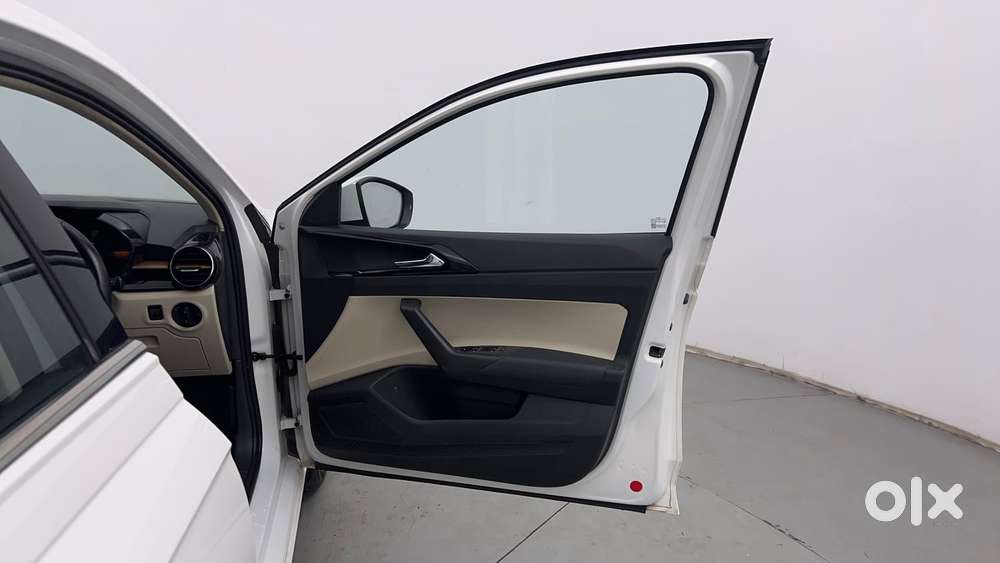 Skoda Slavia Style 1.5l Tsi Dsg, 2022, Petrol