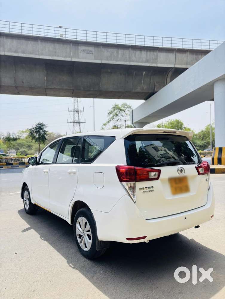Toyota Innova Crysta 2.4 Gx Mt 8s, 2018, Diesel