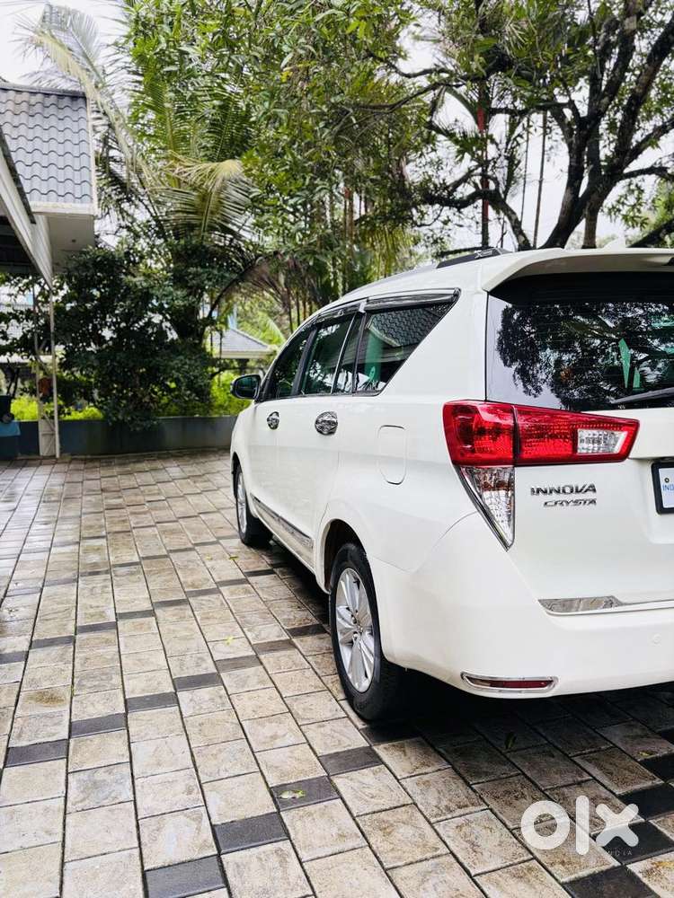 Toyota Innova Crysta 2.8 Zx At, 2018, Diesel