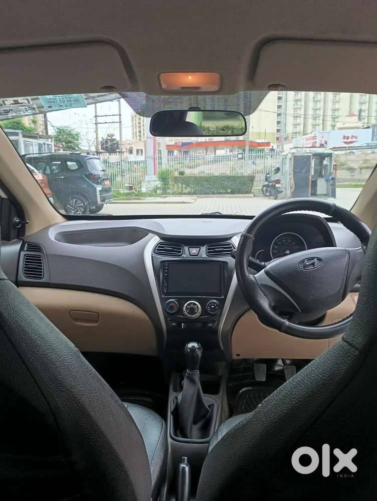 Hyundai Eon Magna +, 2015, Petrol