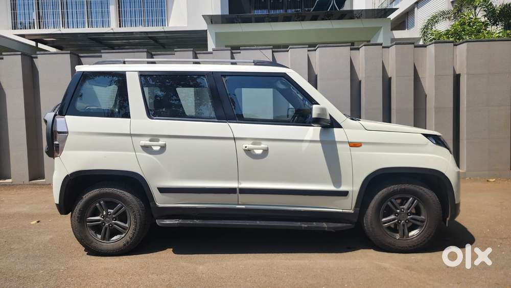 Mahindra Tuv 300 T10, 2020, Diesel