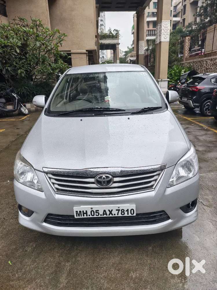 Toyota Innova Diesel 2012