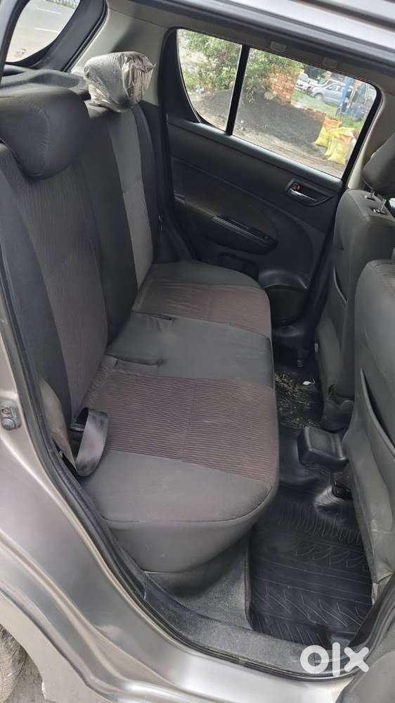 Maruti Suzuki Swift Vxi + Manual, 2017, Petrol