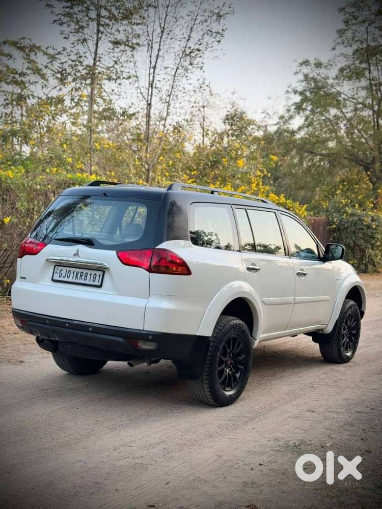 Mitsubishi Pajero Sport 2.5 Manual, 2012, Diesel