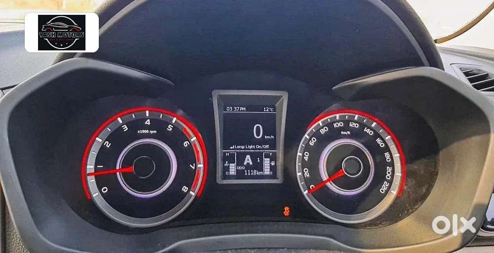 Mahindra Xuv700 2.2 Ax 7 Diesel At Str, 2023, Diesel