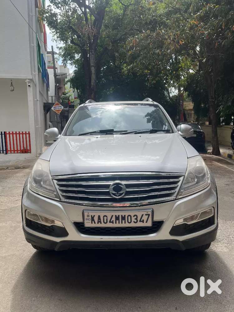 Mahindra Rexton Suv 4x4 Automatic