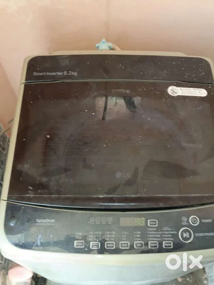 LG AUTOMATIC WASHING MACHINE