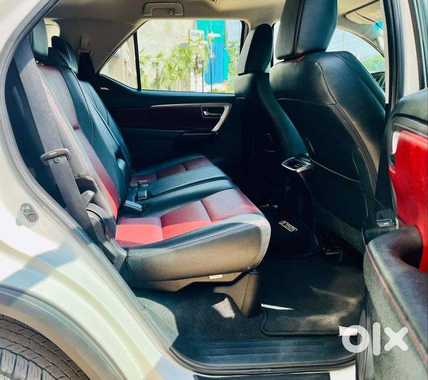 Toyota Fortuner Legender 4x2 At 2.8, 2023, Diesel