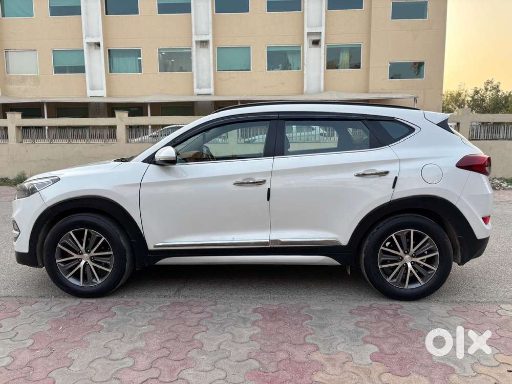 Hyundai Tucson [ ] 2.0 Gls 2wd At Petrol, 2019, Petrol