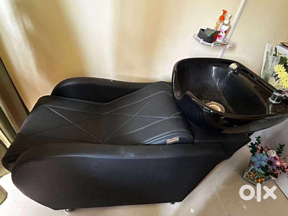 Shampoo chair
