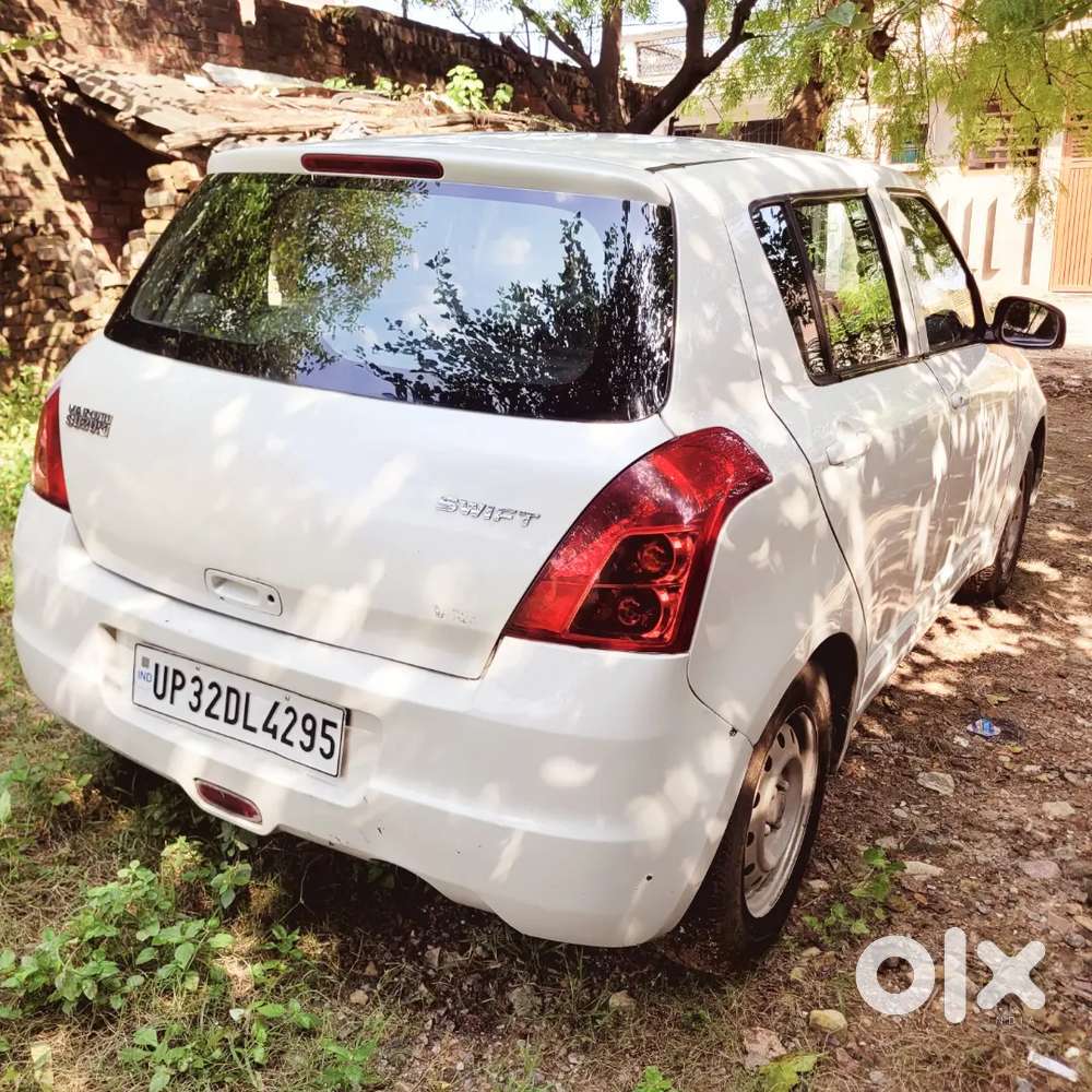 Maruti Suzuki Swift Lxi 2010