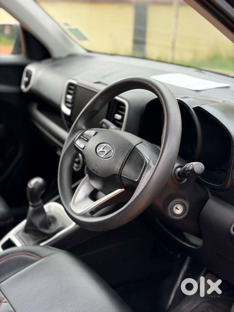 Hyundai Venue S Mt 1.2 Kappa, 2022, Petrol