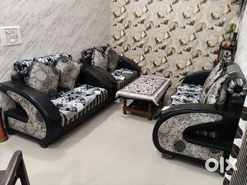 New sofa set 7 seater 3+2+2