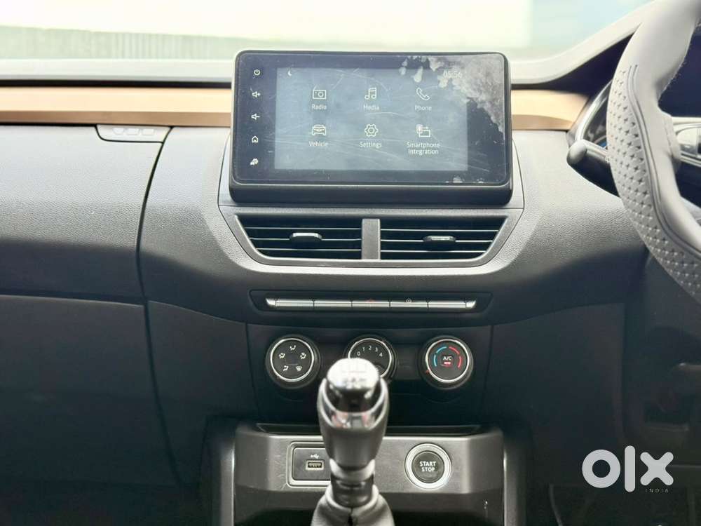Renault Kiger Rxt, 2022, Petrol
