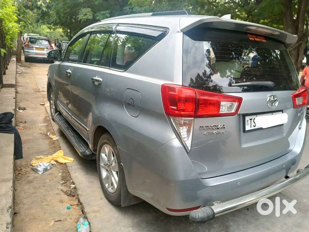 Toyota Innova Crysta 2.4 V 7 Str, 2017, Diesel