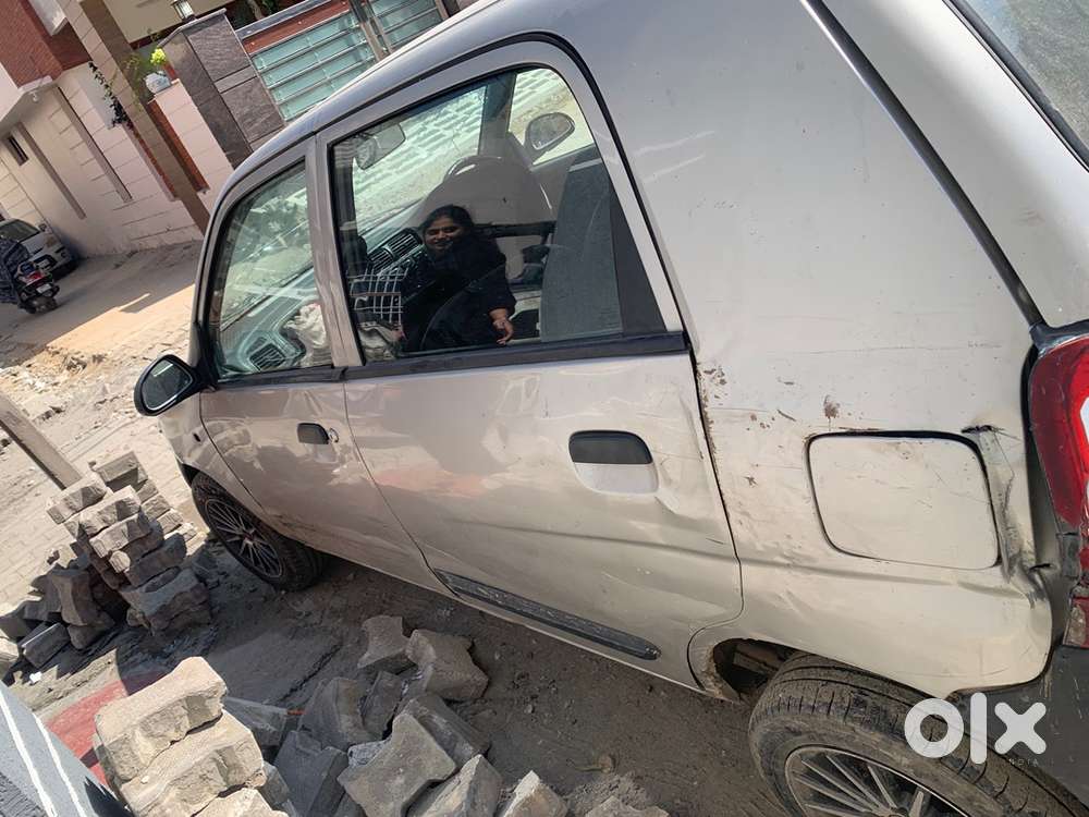 Maruti Suzuki Alto 800 2005 Petrol Well Maintained