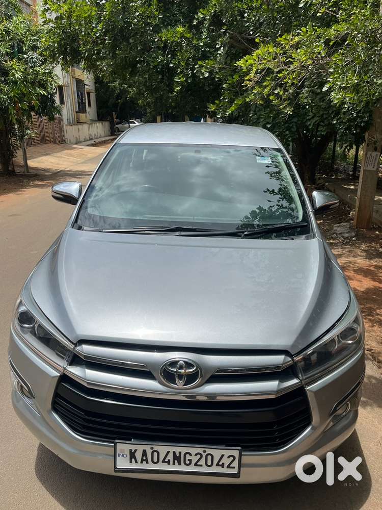 Toyota Innova Crysta 2017